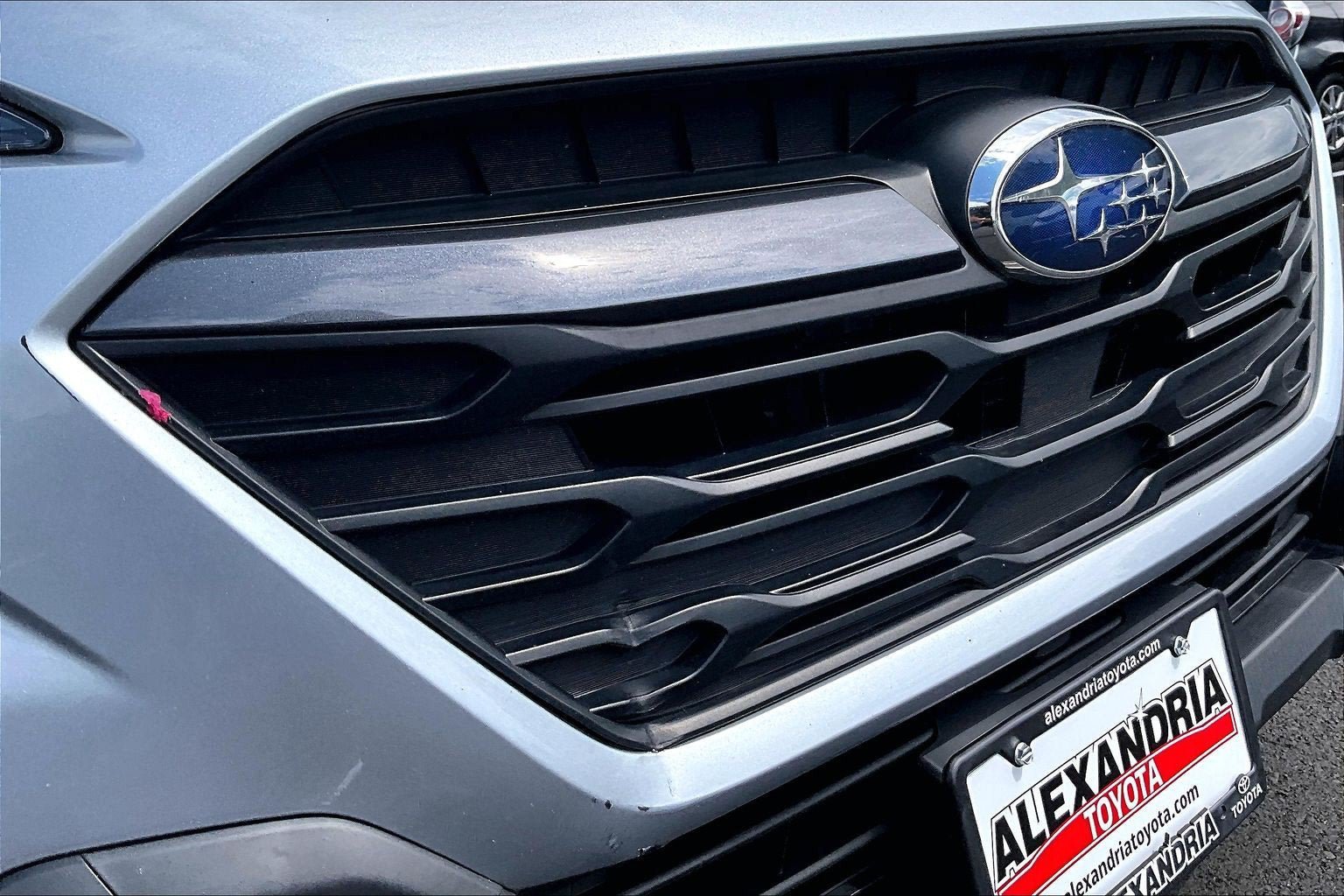 Used 2023 Subaru Outback Premium AWD/4WD image 27