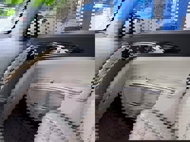 Used 2013 Lincoln MKZ image 14