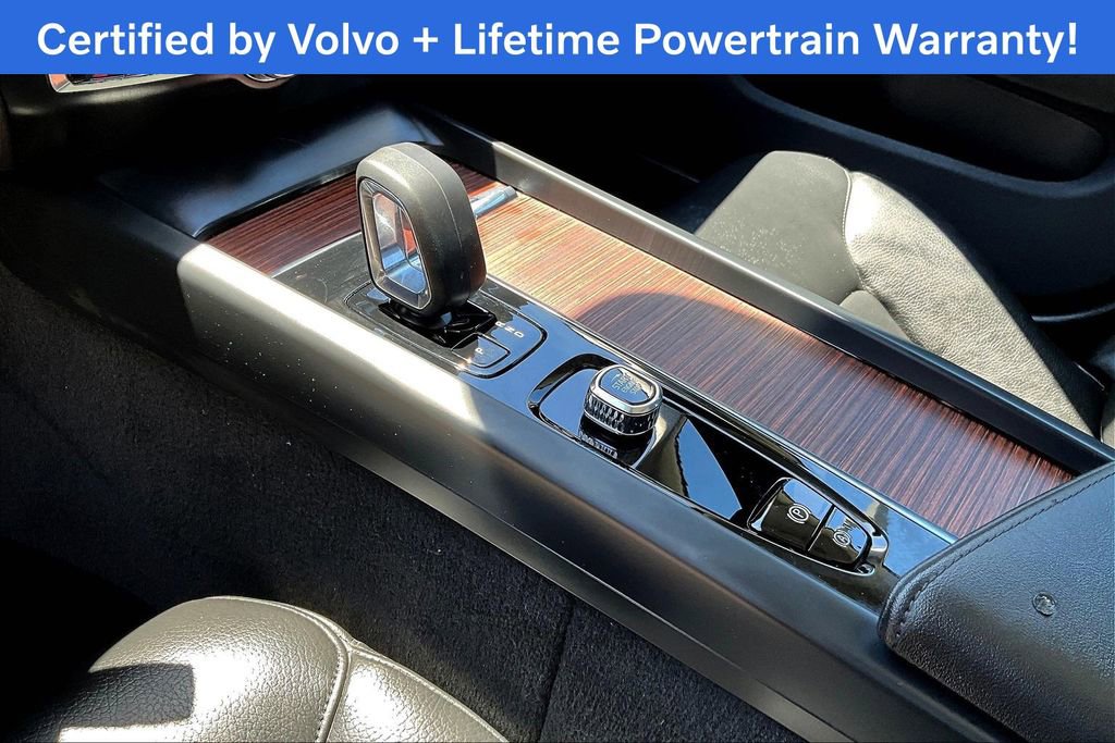 Used 2025 Volvo S60 B5 Plus FWD image 19