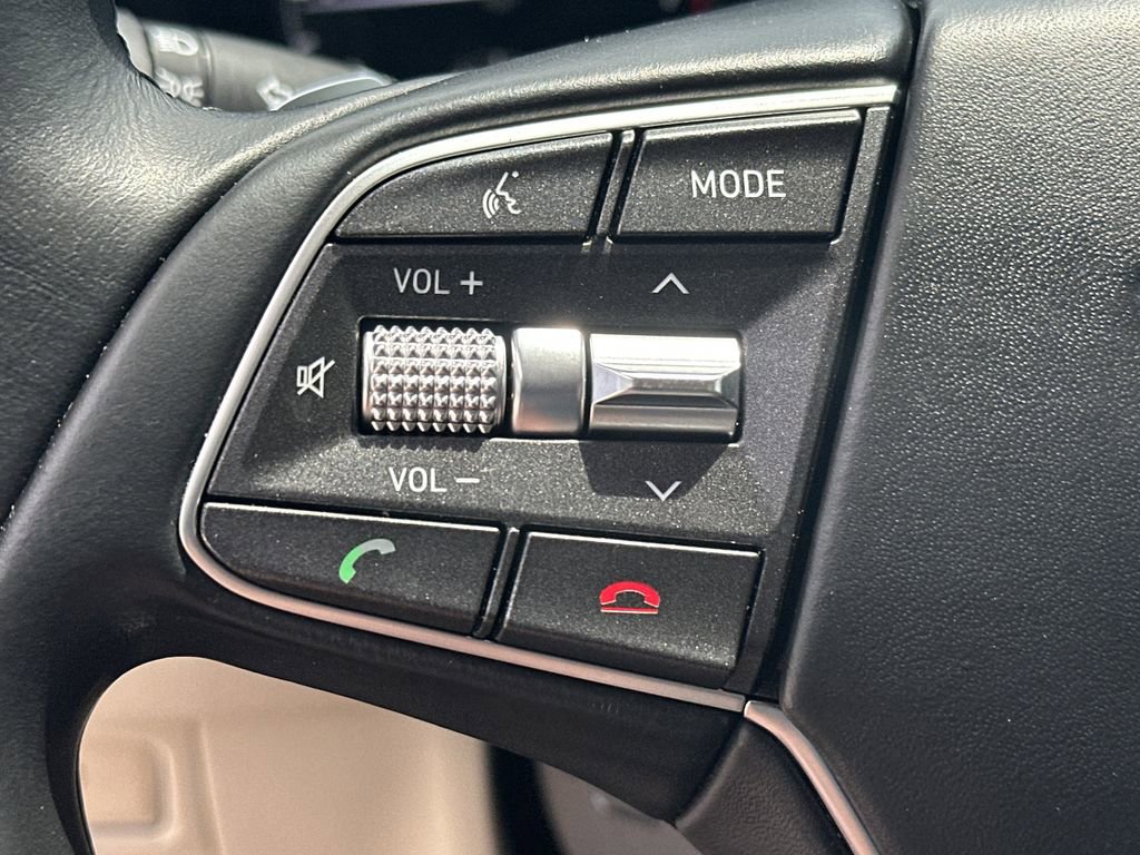 Used 2018 Genesis G90 5.0 Ultimate RWD image 26