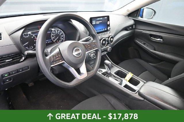 Used 2024 Nissan Sentra SV FWD image 21