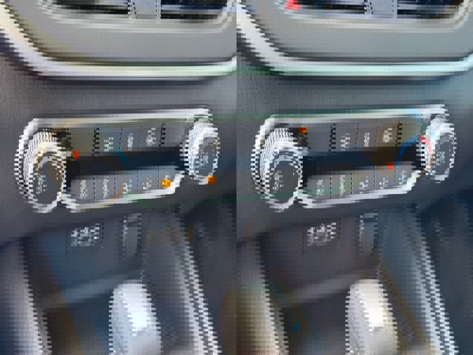 Used 2025 Nissan Altima 2.5 S image 30