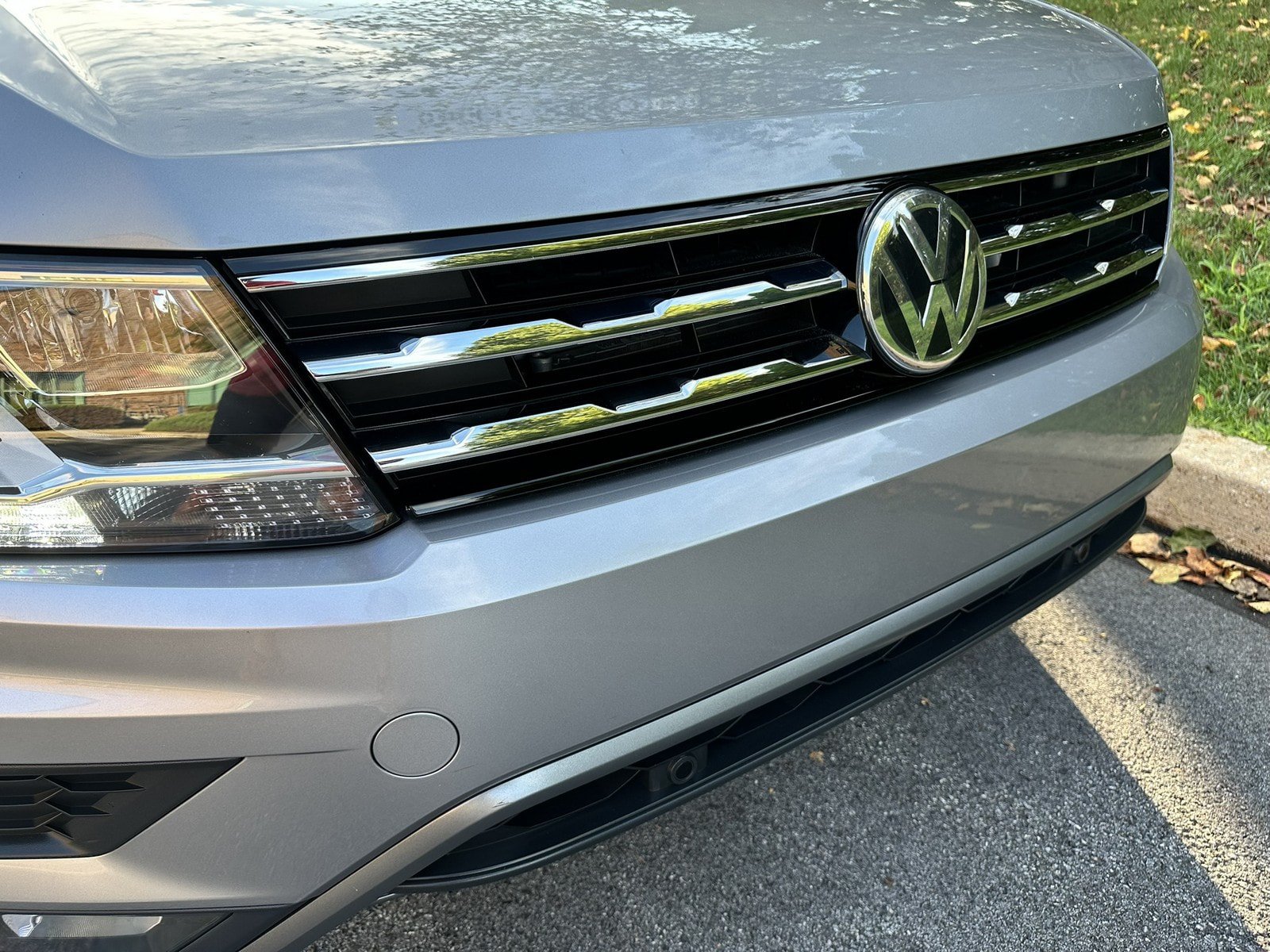 Used 2020 Volkswagen Tiguan SEL AWD/4WD image 69
