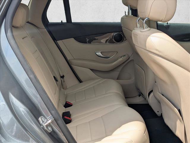 Used 2019 Mercedes-Benz GLC 300 image 20