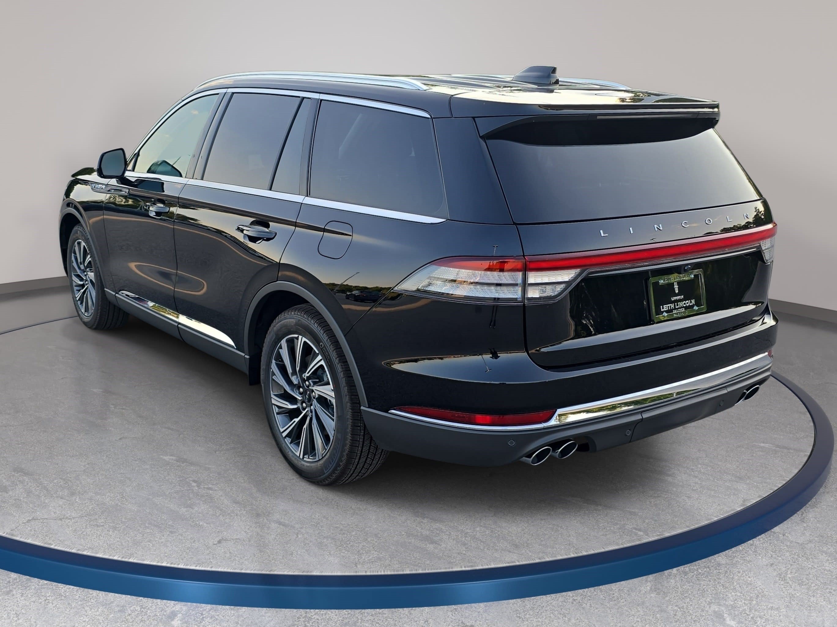 New 2026 Lincoln Aviator 2WD image 7