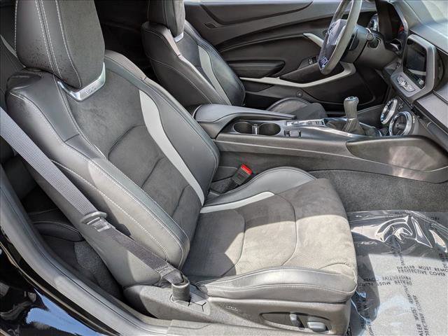 Used 2019 Chevrolet Camaro SS image 18