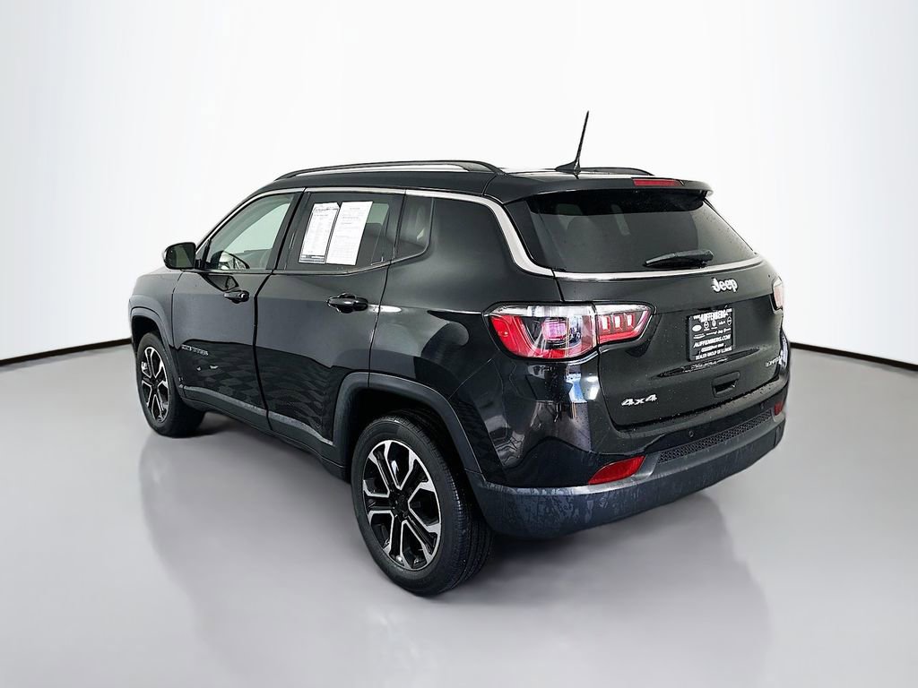 Used 2022 Jeep Compass Limited image 5