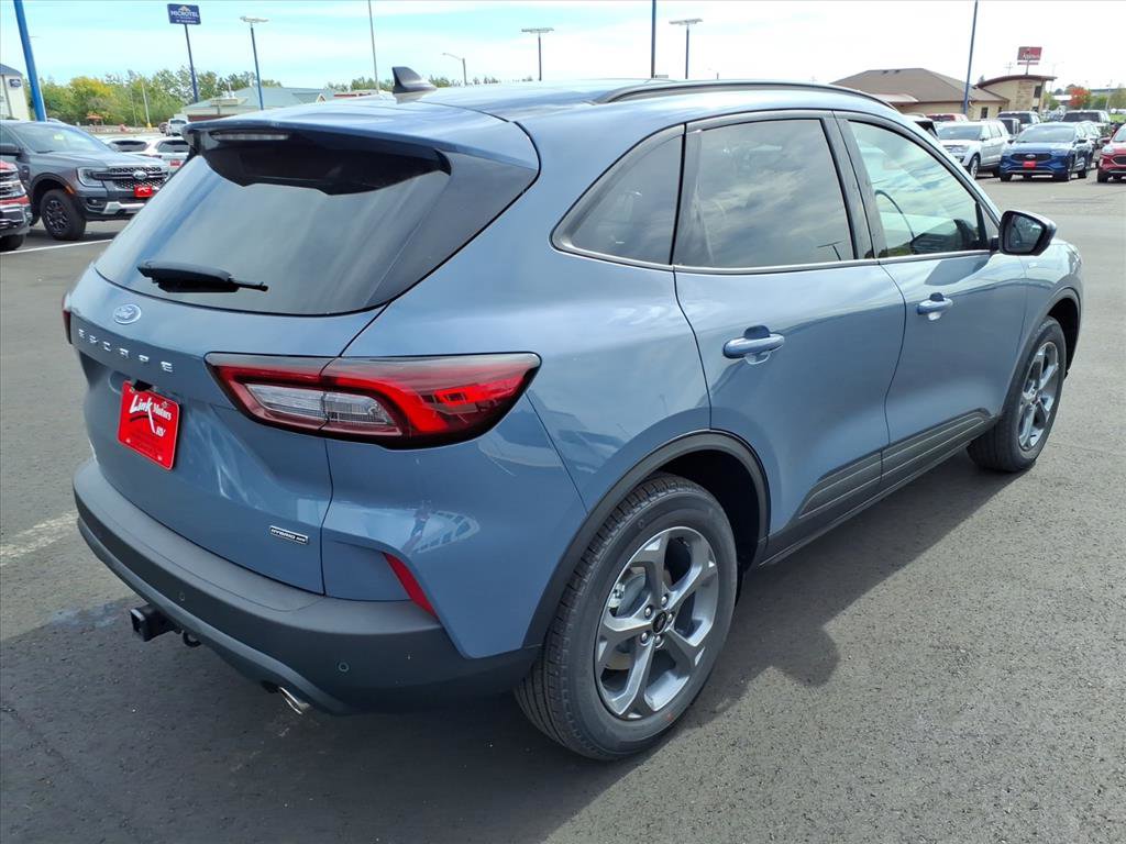 New 2026 Ford Escape ST-Line Select image 3