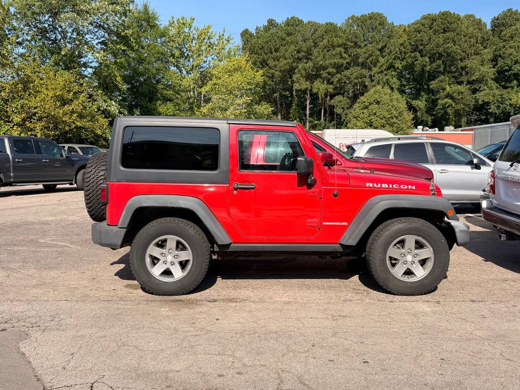 Used 2012 Jeep Wrangler Rubicon w/ Dual Top Group AWD/4WD image 7