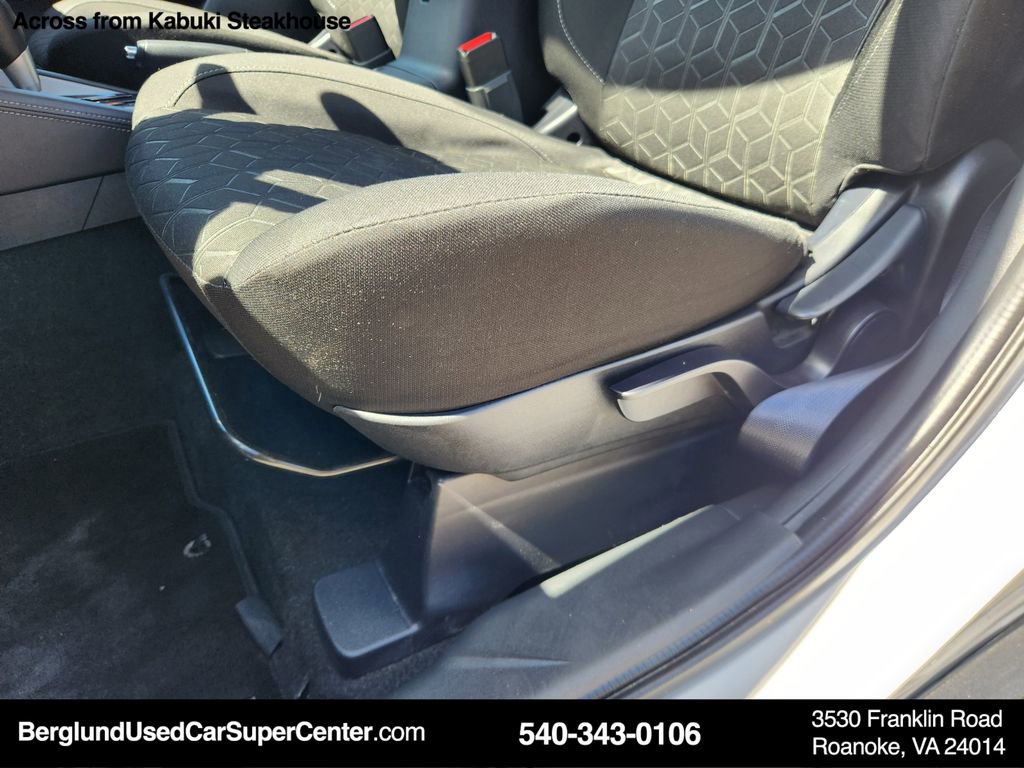 Used 2024 Mitsubishi Outlander Sport ES AWD/4WD image 16