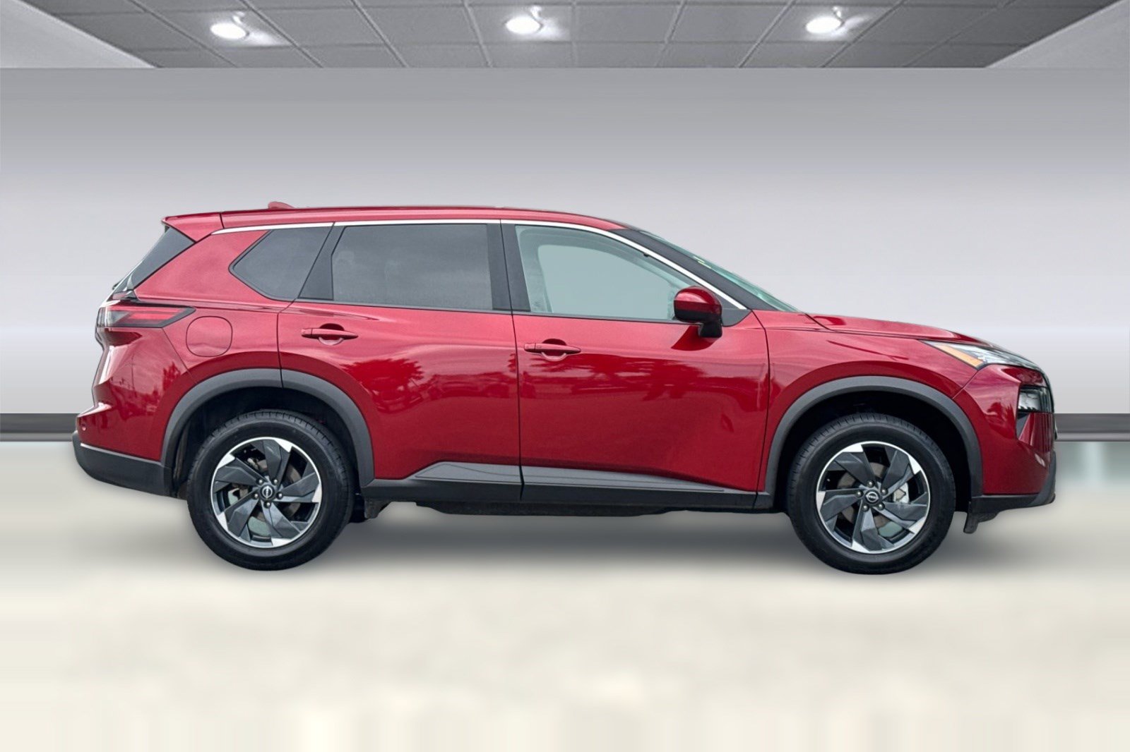 Used 2025 Nissan Rogue SV AWD/4WD image 8