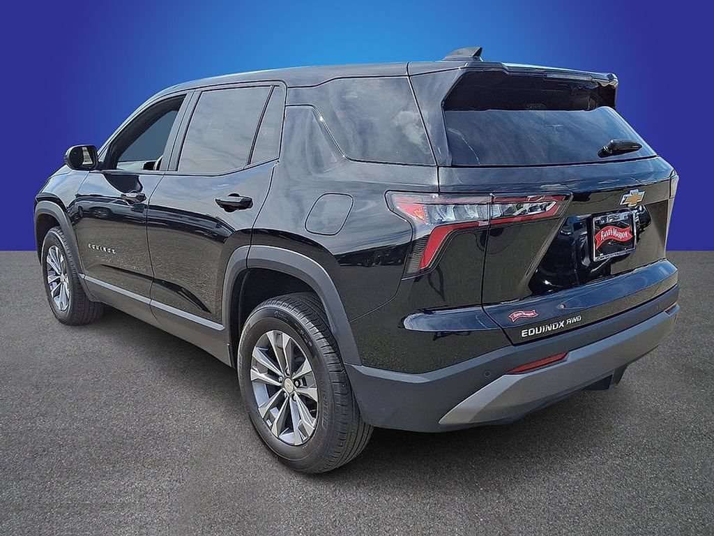 Used 2025 Chevrolet Equinox LT AWD/4WD image 6