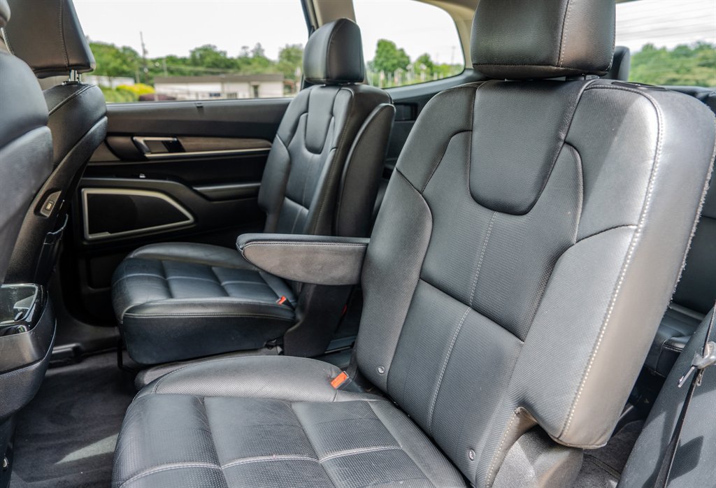 Used 2022 Kia Telluride EX w/ EX Premium Package AWD/4WD image 30