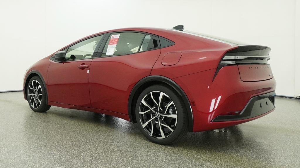 New 2026 Toyota Prius Plug-In Hybrid FWD image 8
