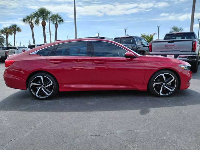 Used 2018 Honda Accord Sport image 3