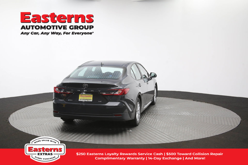 Used 2025 Toyota Camry LE FWD image 37