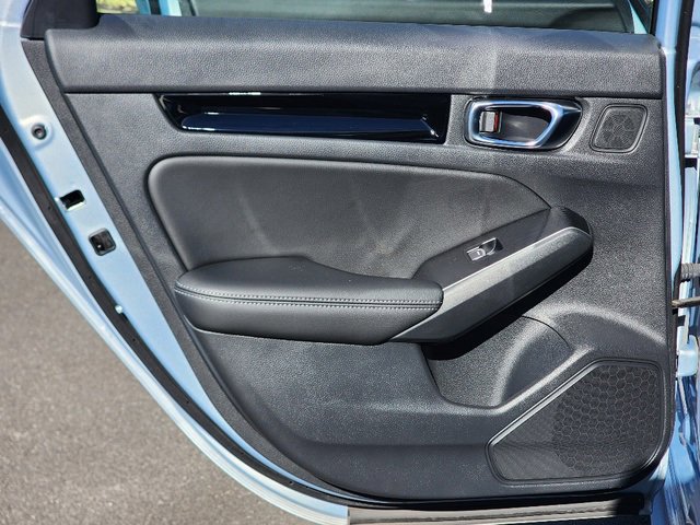 Used 2022 Honda Civic Touring image 23