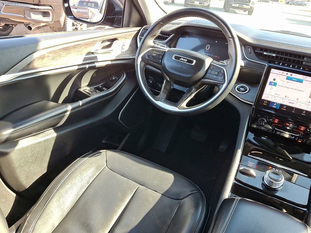 Used 2021 Jeep Grand Cherokee L Limited image 15