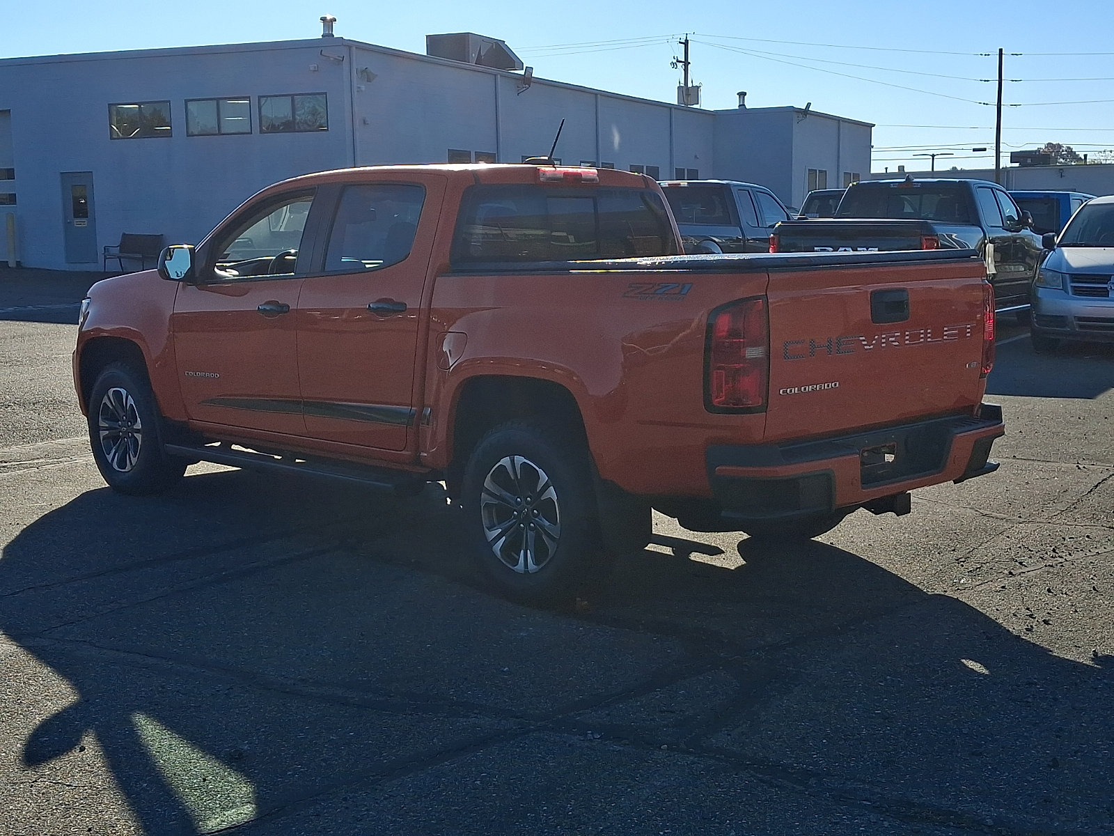 Used 2021 Chevrolet Colorado Z71 w/ Safety Package AWD/4WD image 5