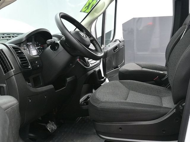 Used 2023 RAM ProMaster 2500 image 17