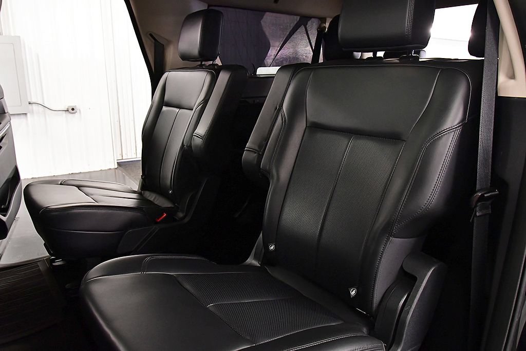 Used 2023 Ford Expedition Max XLT AWD/4WD image 30