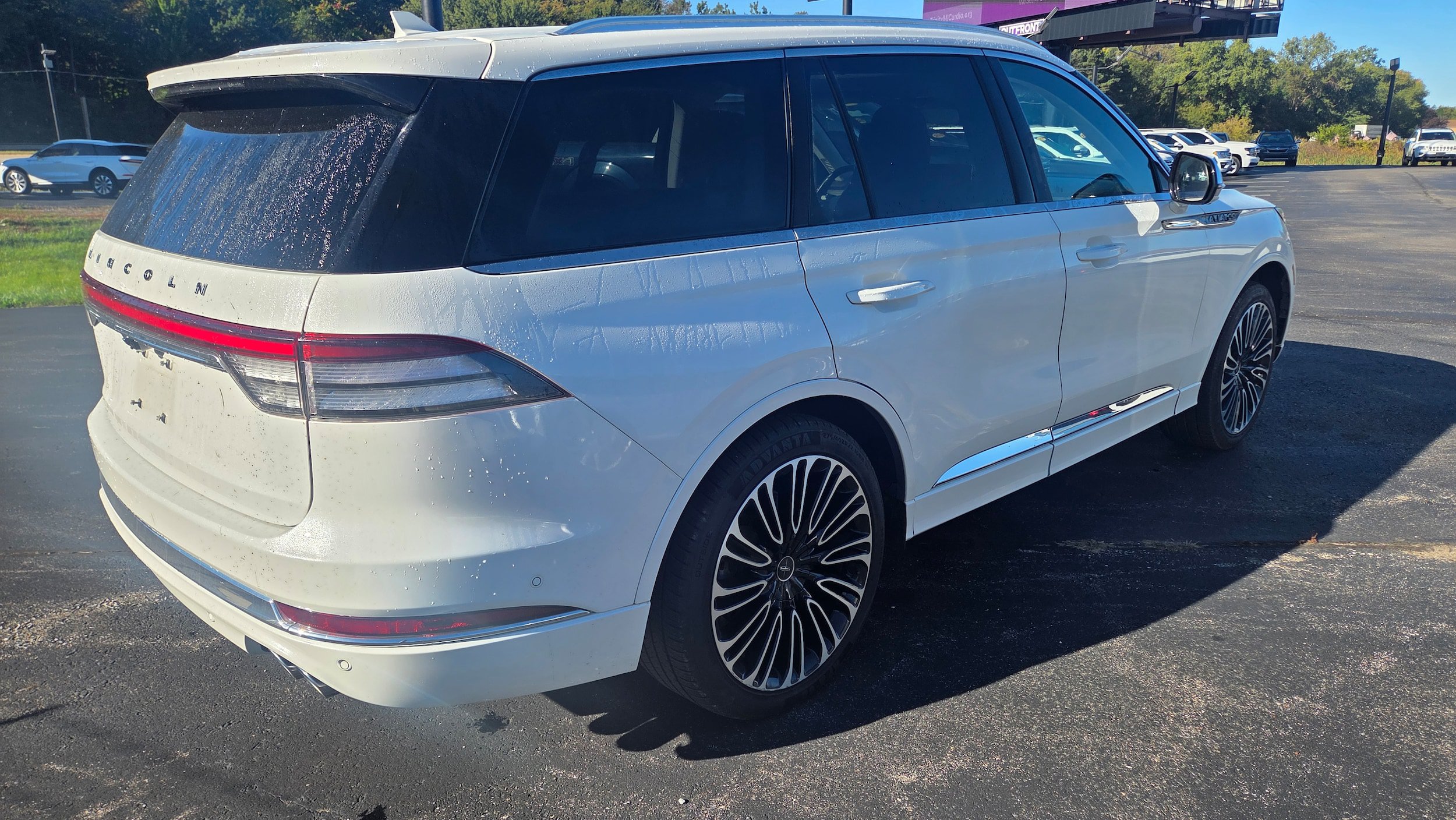 Used 2020 Lincoln Aviator Black Label w/ Dynamic Handling Package AWD/4WD image 13