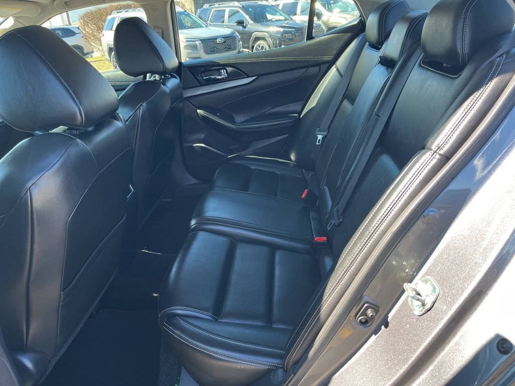 Used 2018 Nissan Maxima 3.5 SV image 10