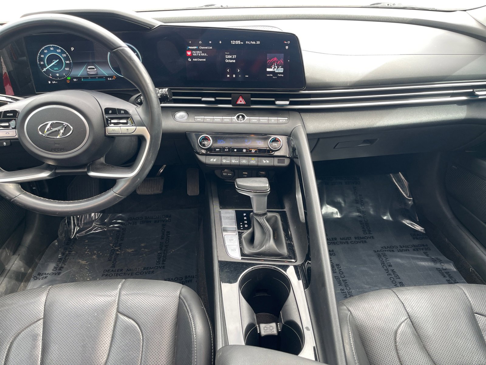 Used 2023 Hyundai Elantra Limited FWD image 11