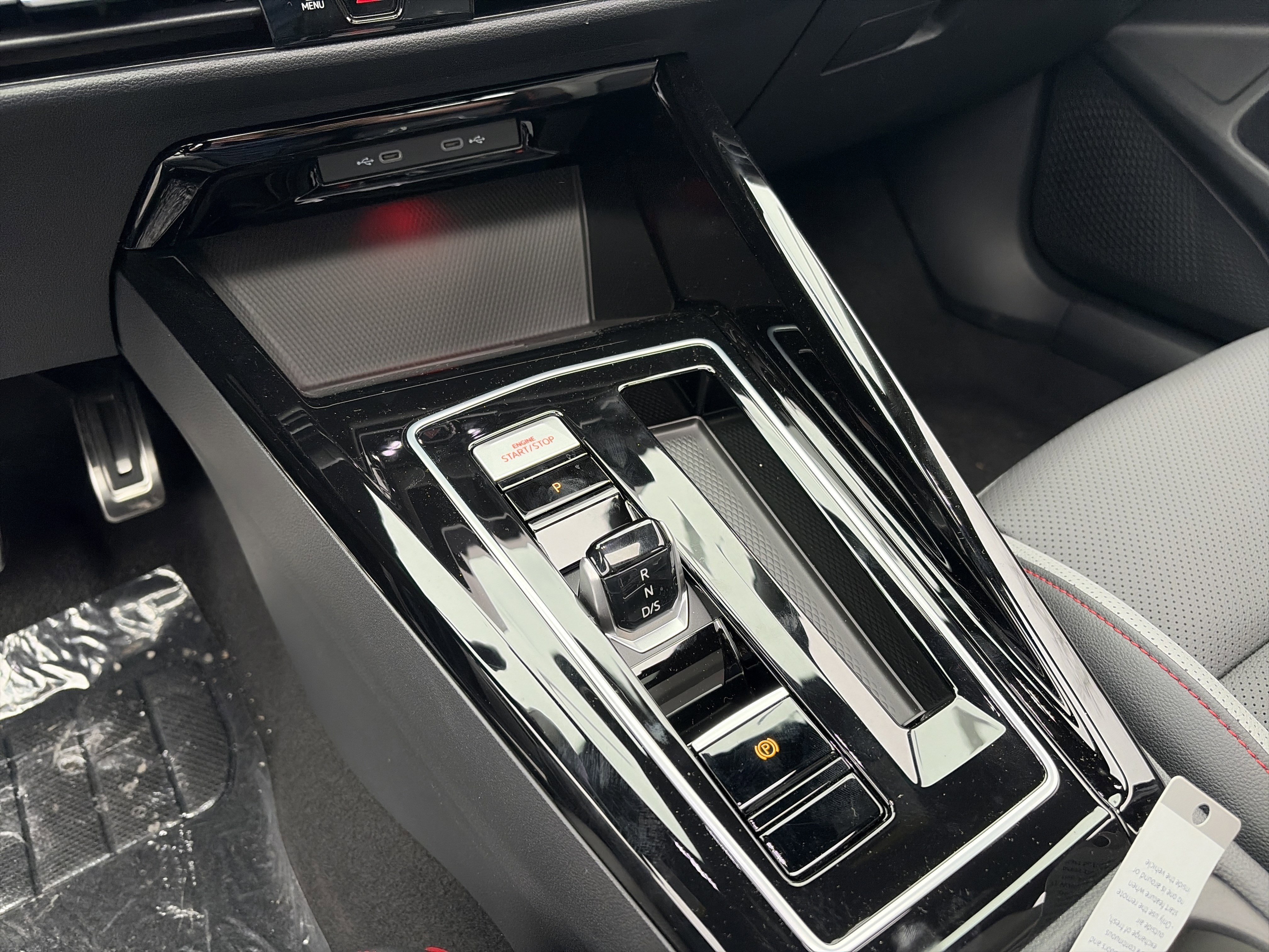 New 2026 Volkswagen GTI SE image 30