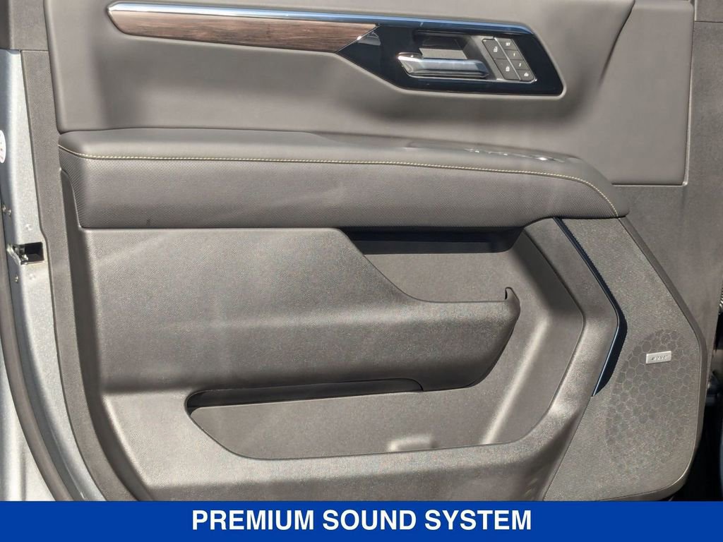 New 2026 Chevrolet Suburban Premier w/ Sun And Tow Package image 10