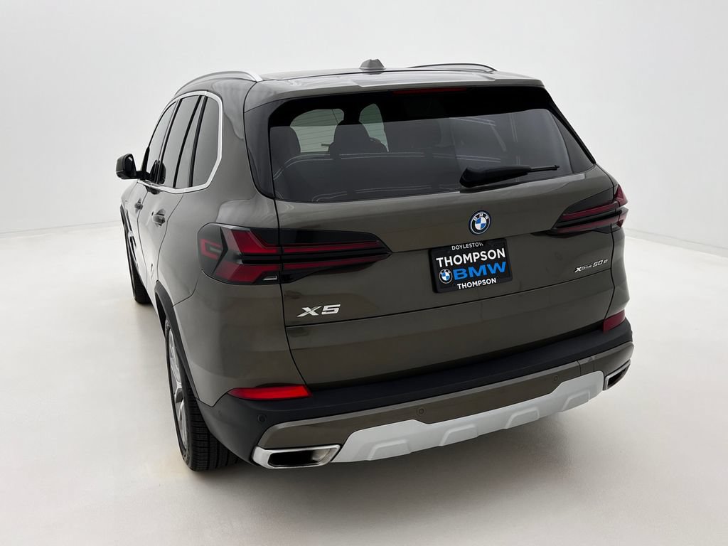 Used 2024 BMW X5 xDrive50e w/ Premium Package AWD/4WD image 8