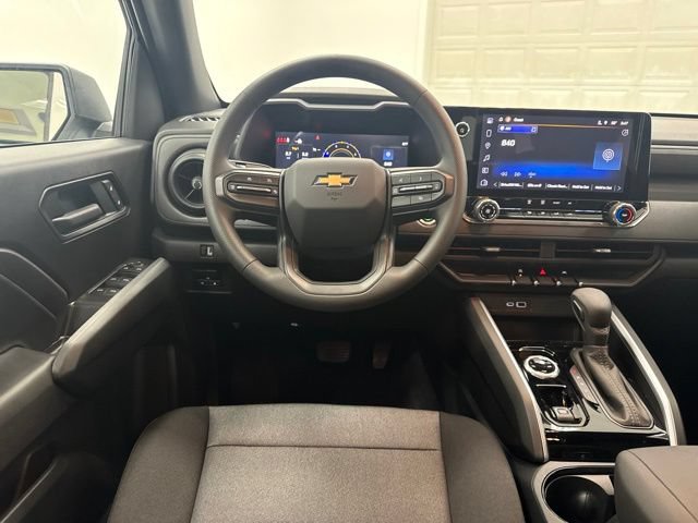 New 2026 Chevrolet Colorado W/T w/ WT Custom Package AWD/4WD image 24