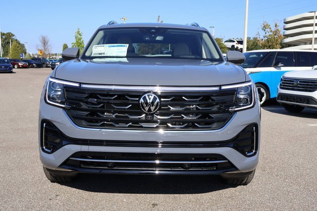 New 2026 Volkswagen Atlas SEL Premium R-Line image 2