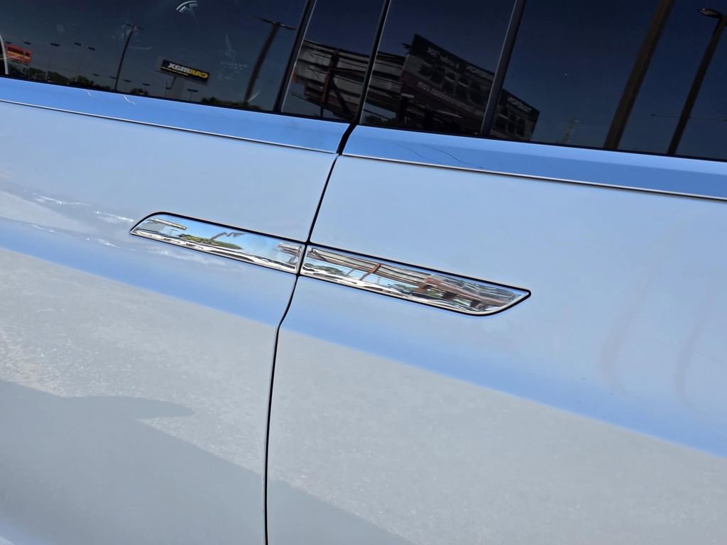 Used 2018 Tesla Model X 75D AWD/4WD image 30
