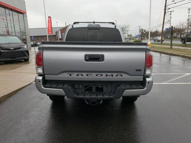 Used 2020 Toyota Tacoma TRD Off-Road w/ Technology Package image 4