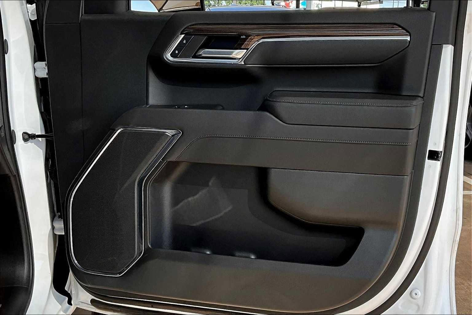 Certified 2024 Chevrolet Silverado 1500 RST w/ LPO, Dark Essentials Package image 23