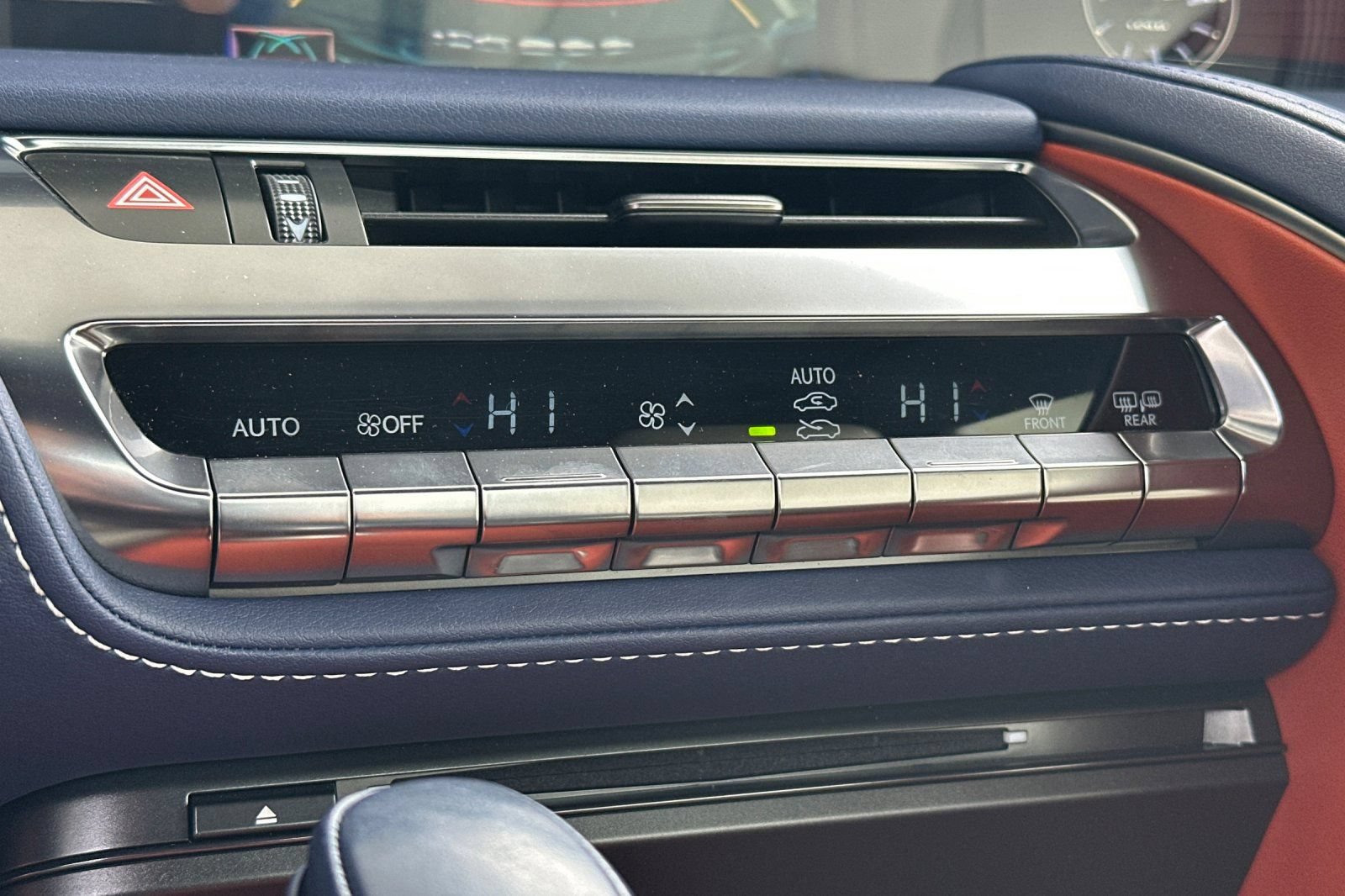 Used 2018 Lexus LC 500 Coupe w/ Launch Edition RWD image 20
