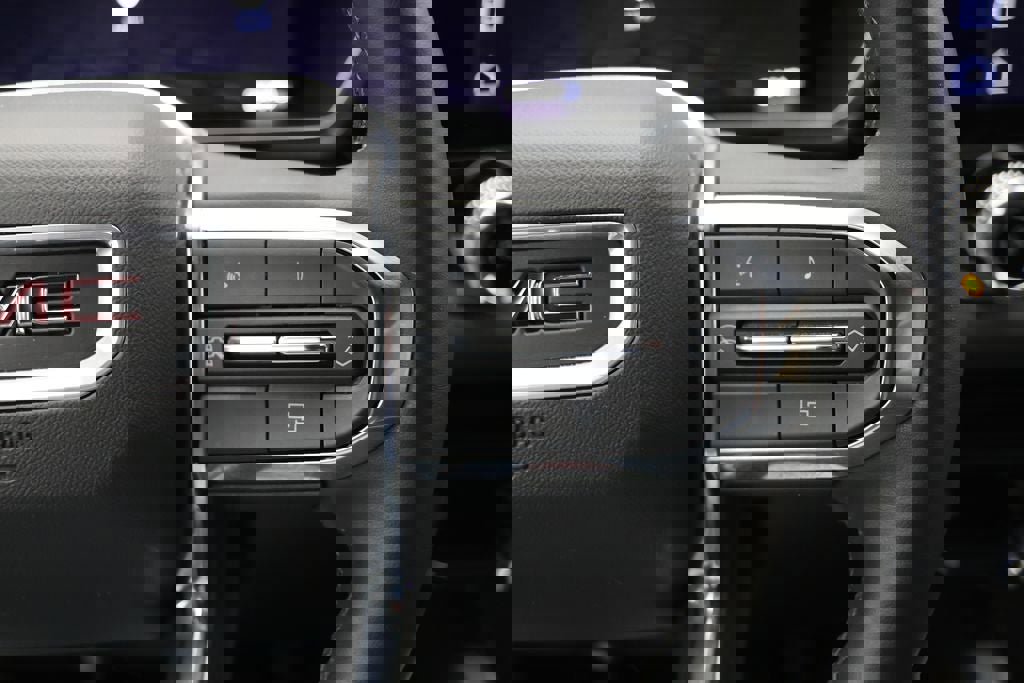 Used 2024 GMC Canyon Elevation w/ Trailering Package image 27