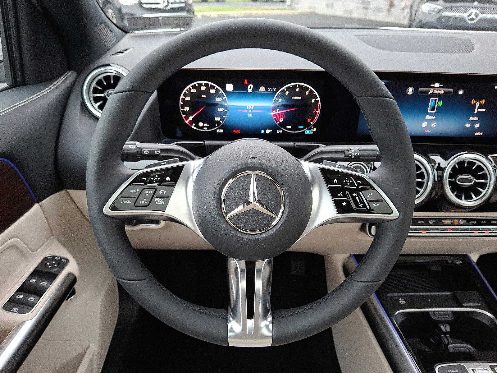 Used 2026 Mercedes-Benz GLA 250 4MATIC image 15