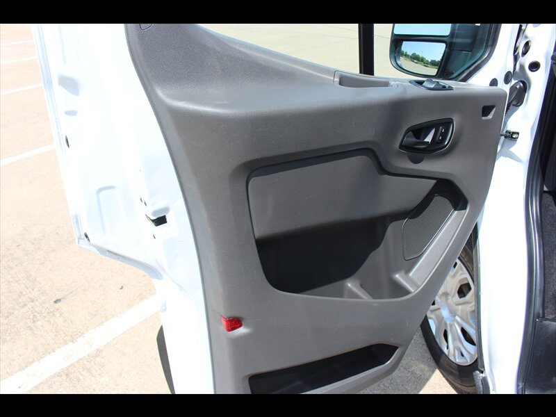 Used 2021 Ford Transit 350 XLT RWD image 19