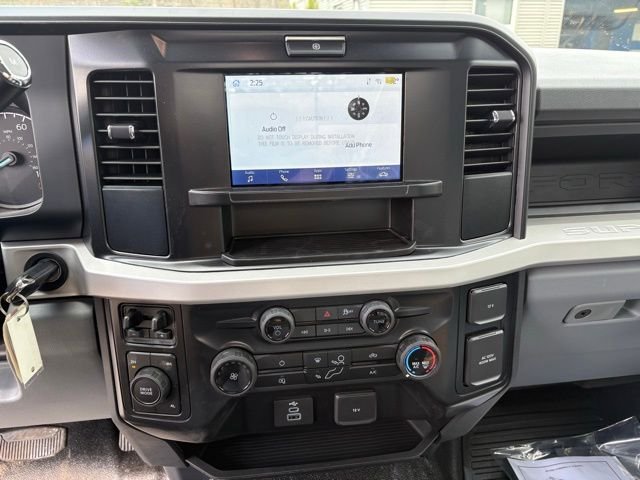 New 2026 Ford F350 XL w/ XL Chrome Package AWD/4WD image 13