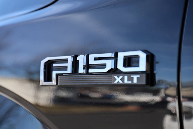 Used 2015 Ford F150 XLT w/ Equipment Group 302A Luxury image 7