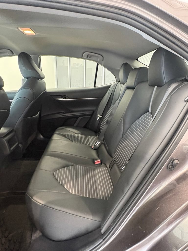 Used 2024 Toyota Camry SE w/ Cold Weather Package AWD/4WD image 14