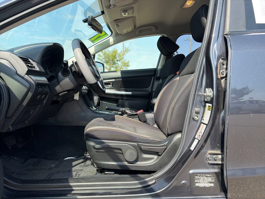 Used 2017 Subaru Crosstrek 2.0i Premium AWD/4WD image 12