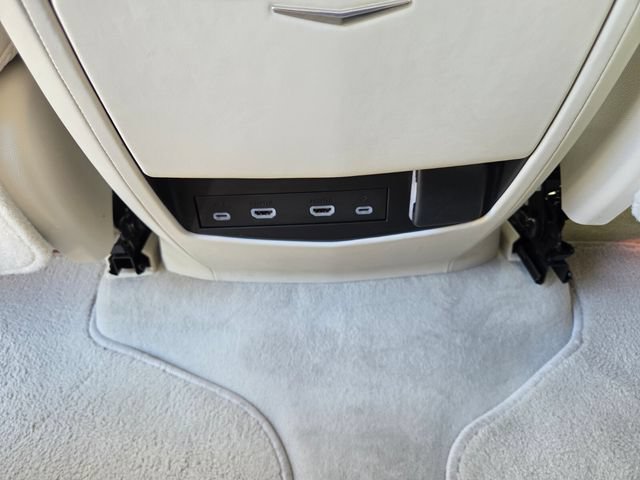 Used 2023 Cadillac Escalade Sport Platinum AWD/4WD image 20