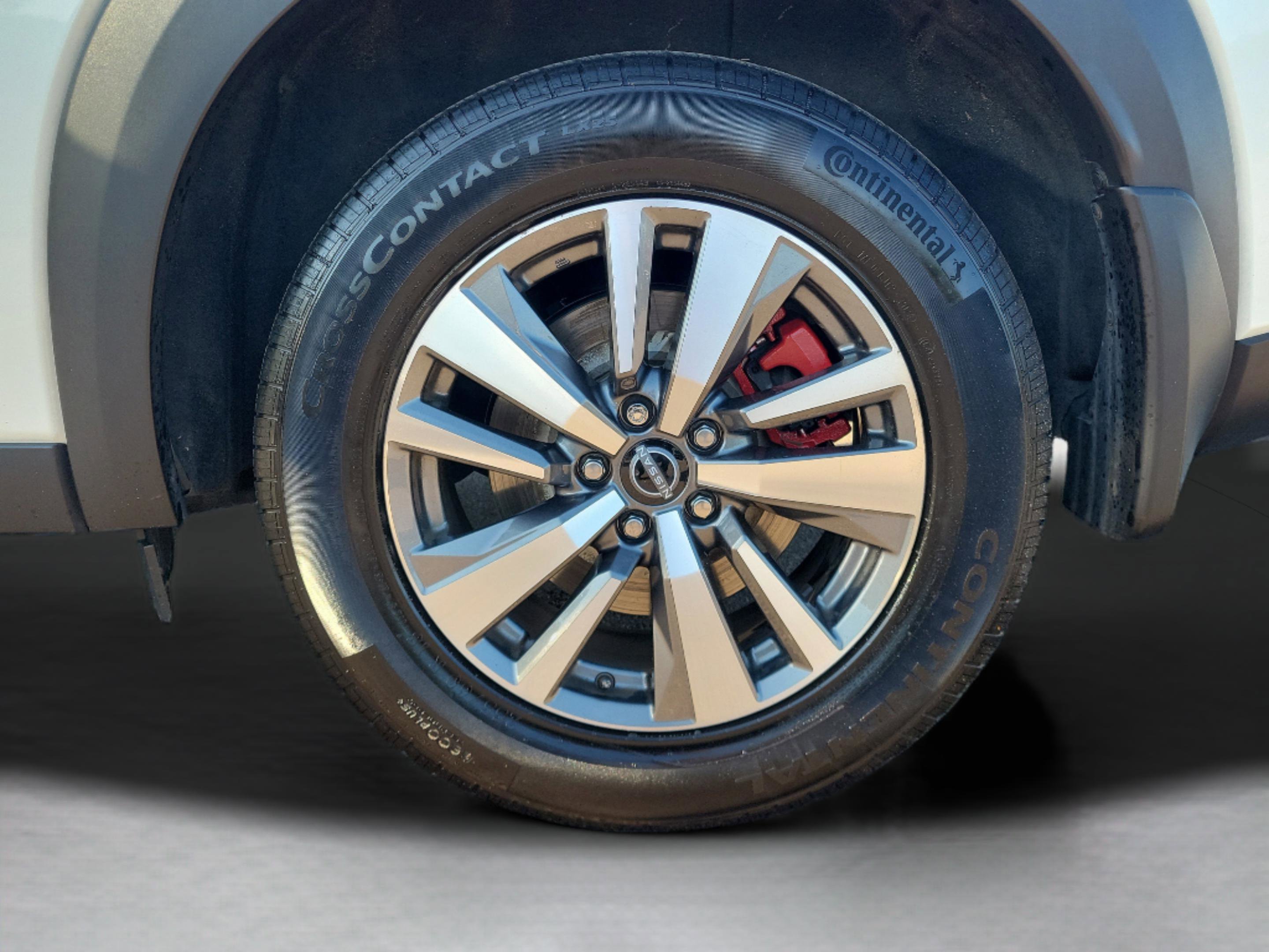 Certified 2024 Nissan Pathfinder SL image 7