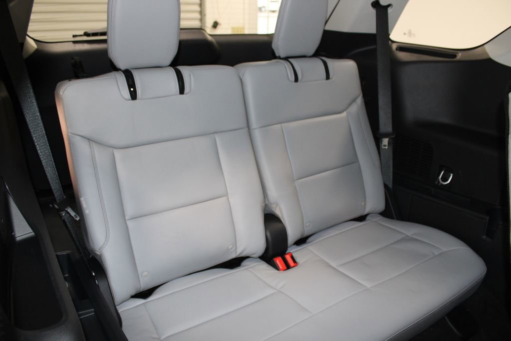 New 2026 Ford Explorer Active RWD image 33