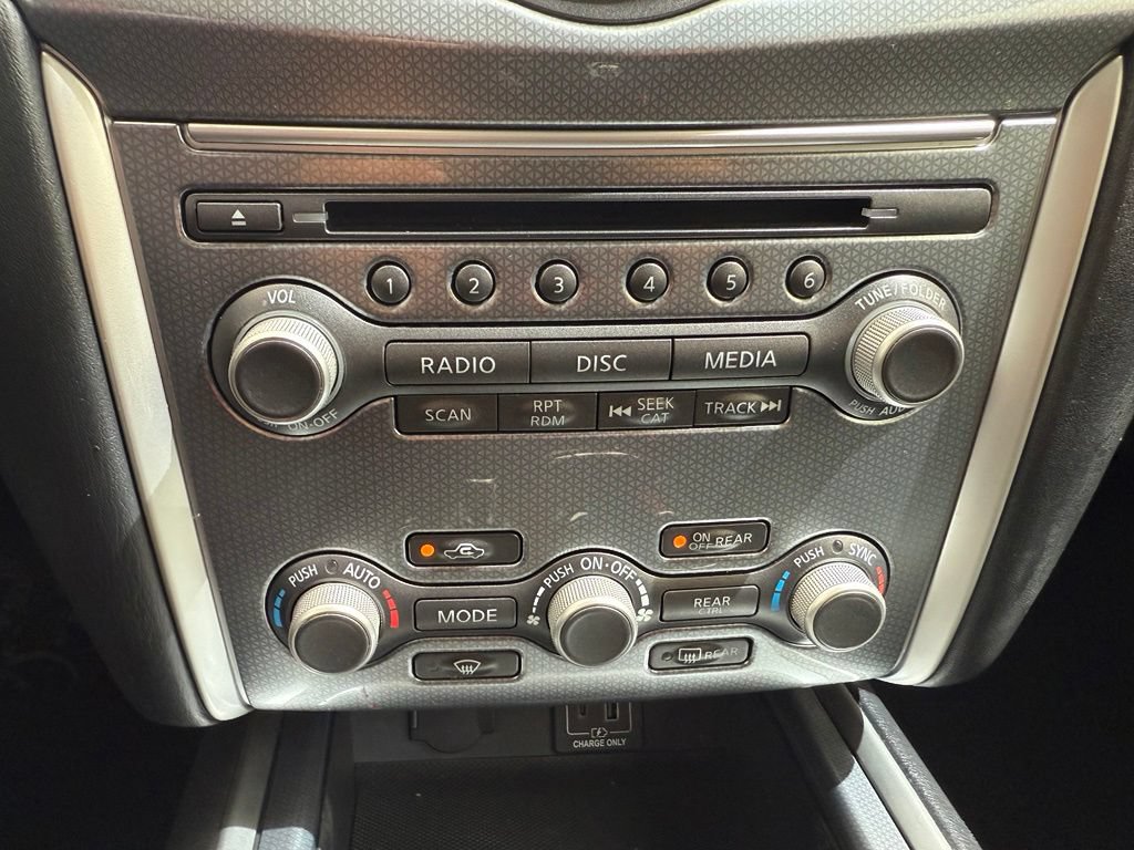 Used 2019 Nissan Pathfinder SL FWD image 45