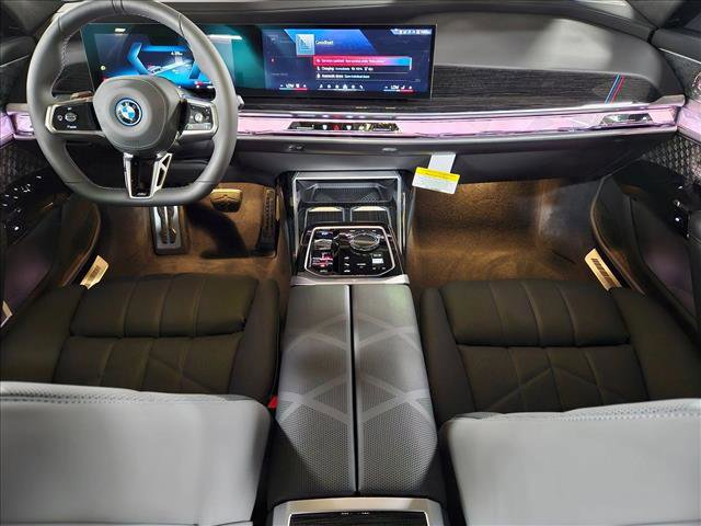New 2026 BMW i7 xDrive60 AWD/4WD image 15