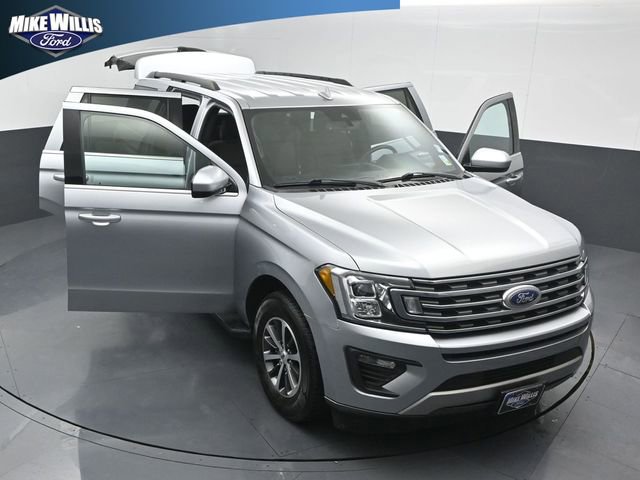 Used 2020 Ford Expedition XLT image 25